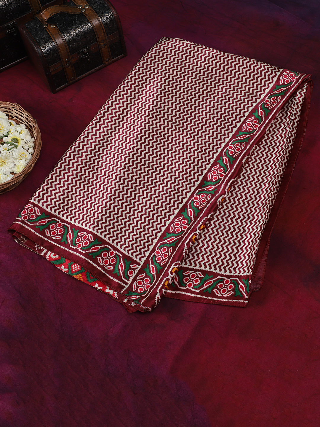 cream & maroon ikkat patola print dupatta