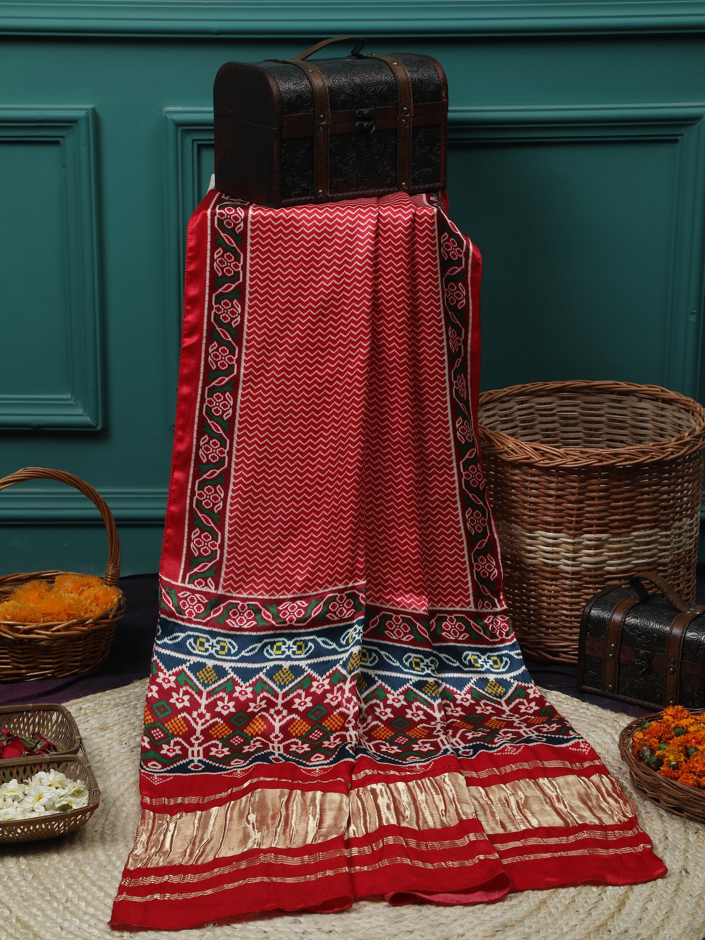 red ikkat patola print dupatta