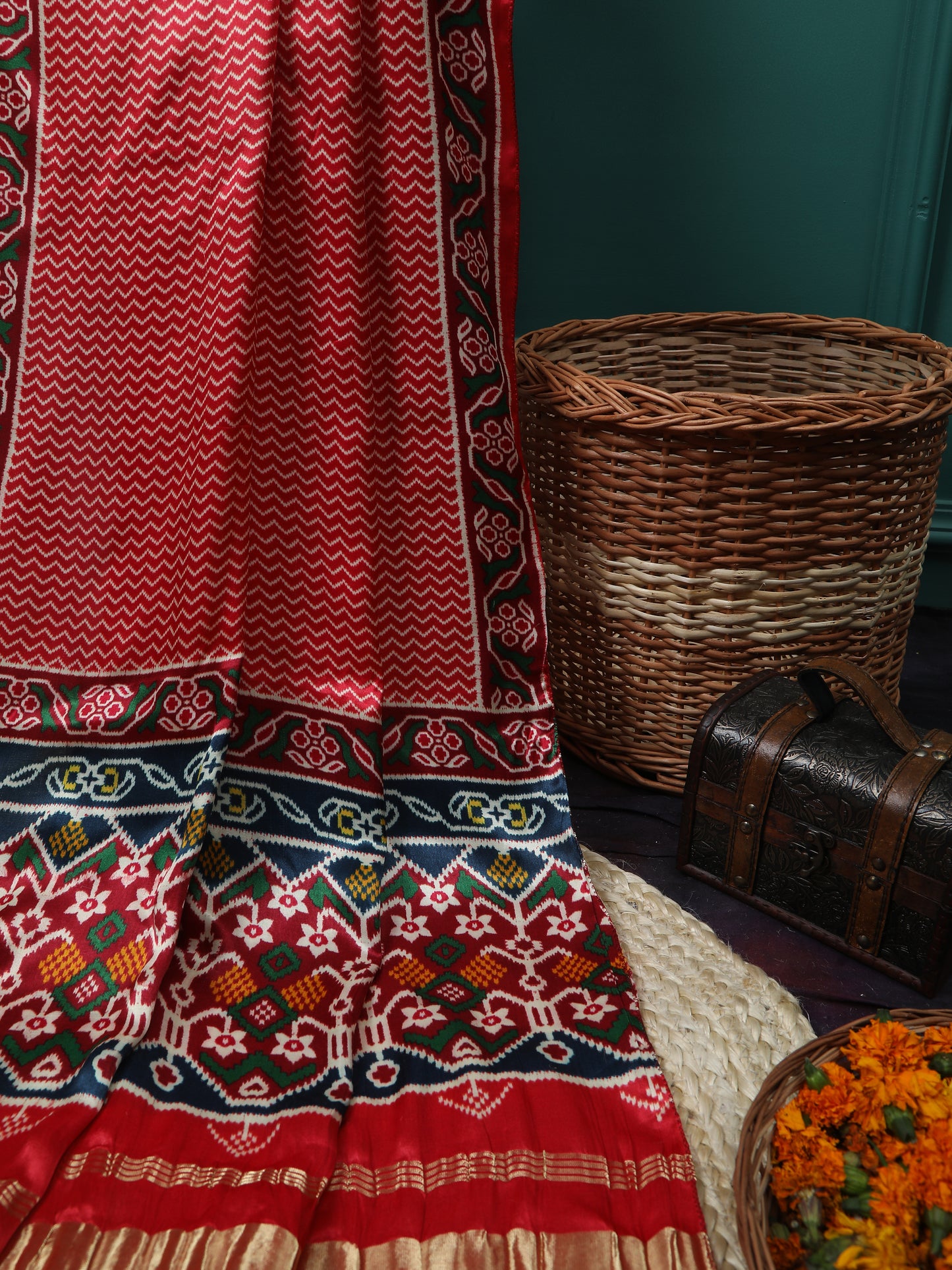 red ikkat patola print dupatta