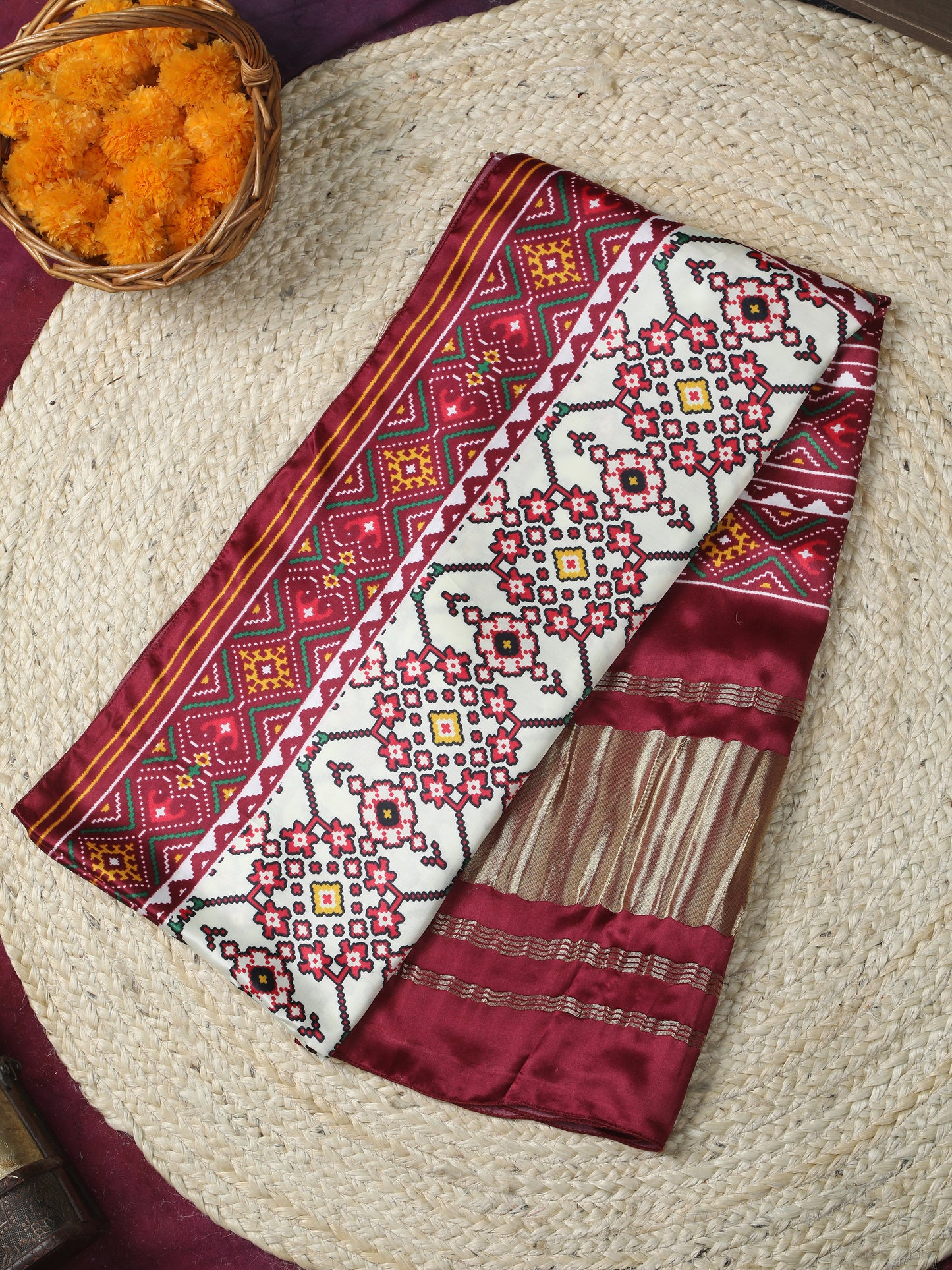 maroon& off white ikkat patola print dupatta