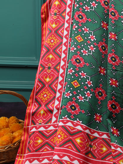 RED & GREEN IKKAT PATOLA PRINT DUPATTA