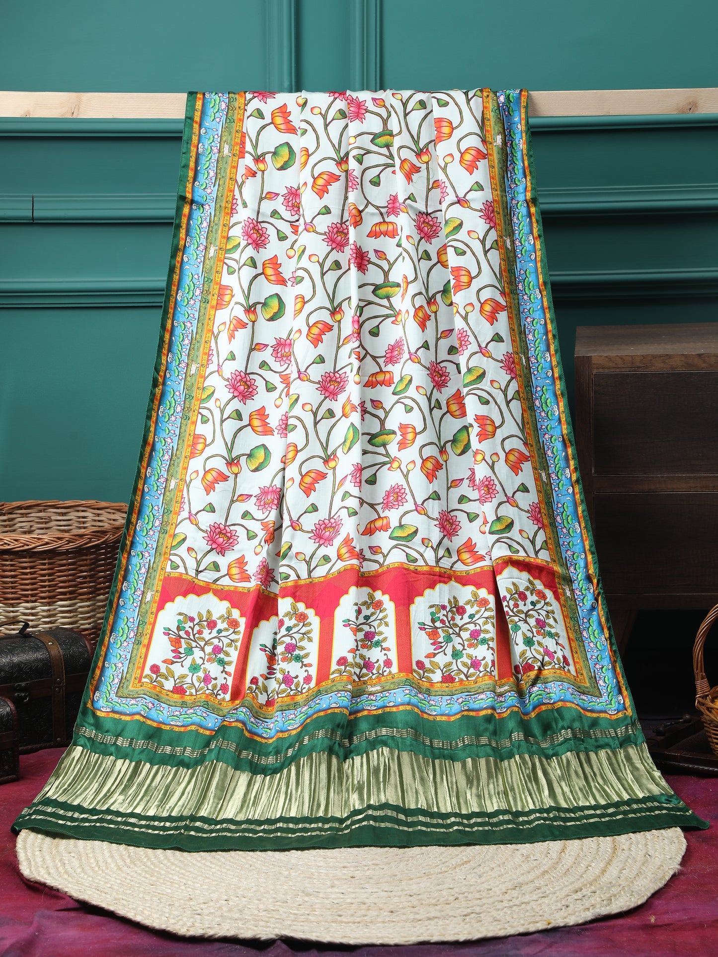 green pichwai lotus print dupatta