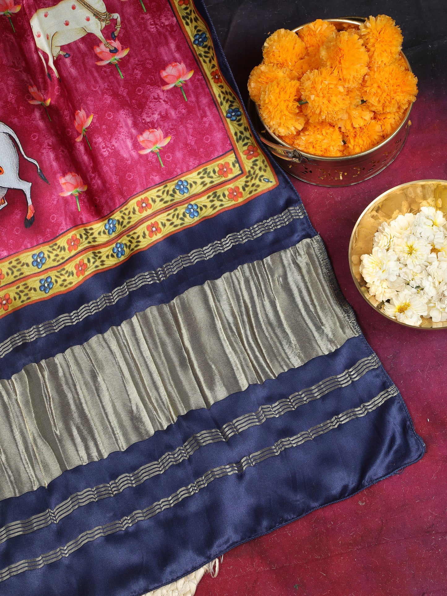 blue & rani shrinathiji pichwai print dupatta