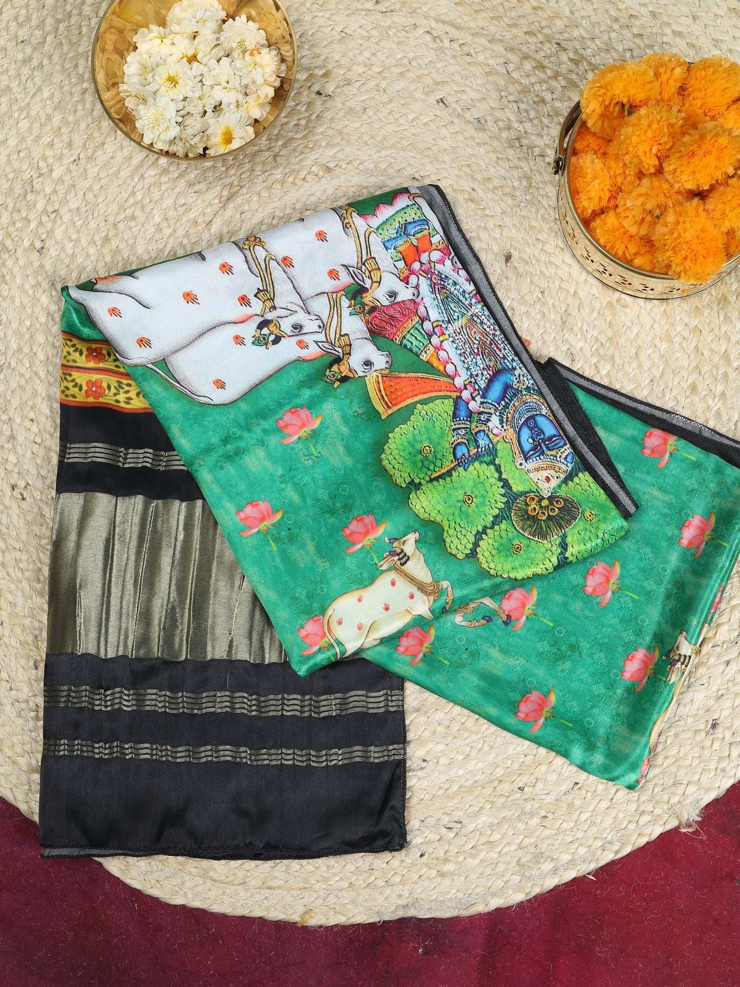 black & green shrinathiji pichwai print dupatta