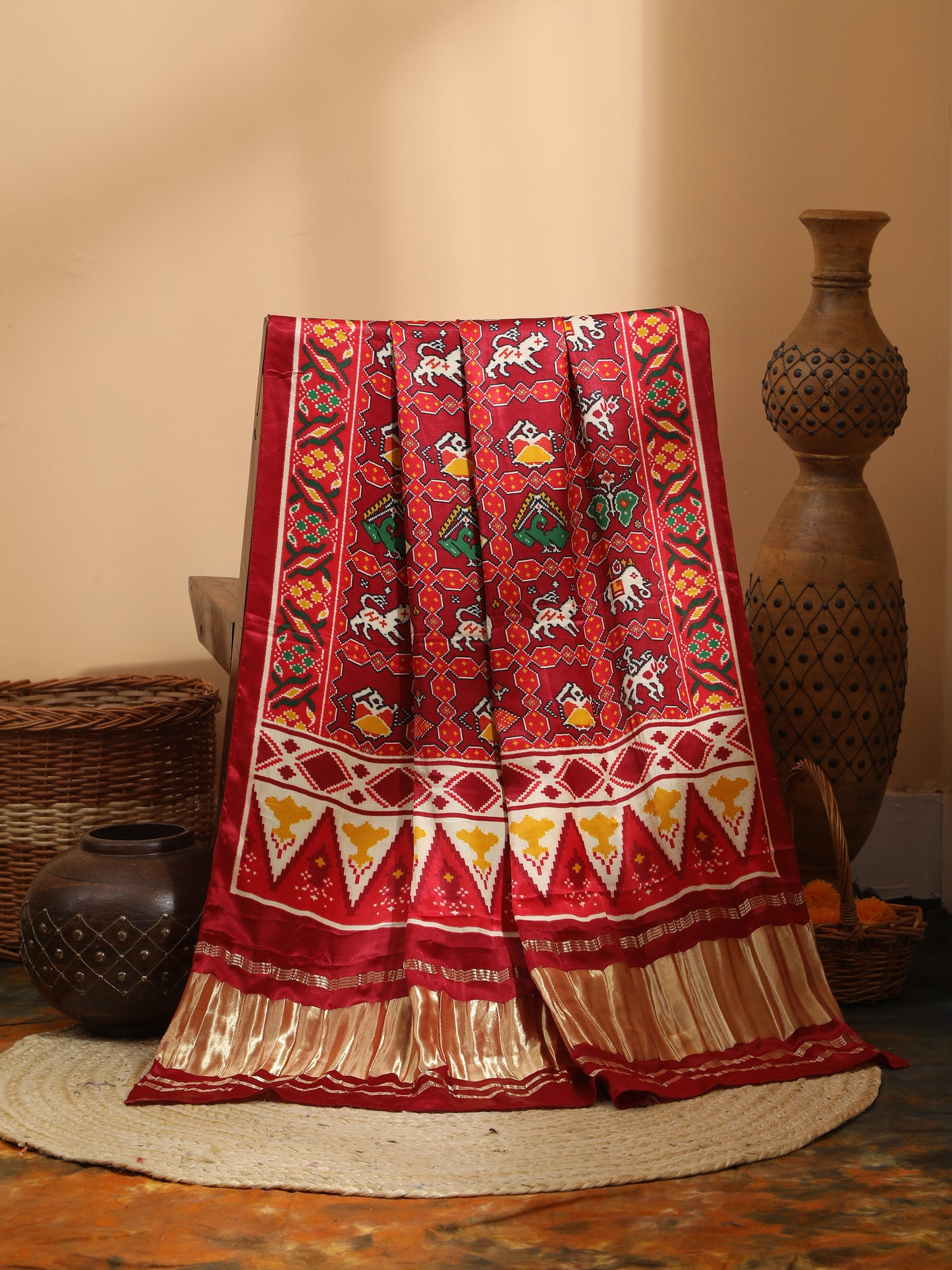 maroon ikkat patola print dupatta