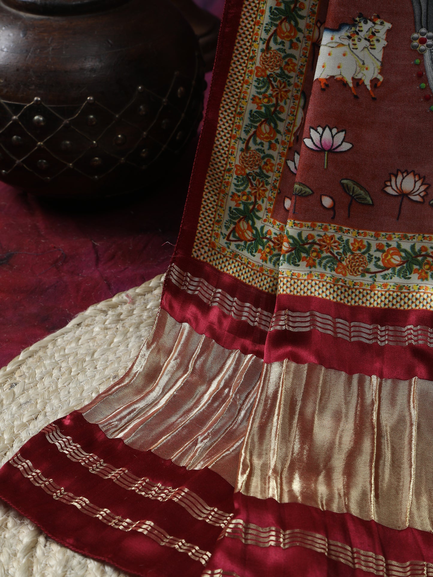 maroon pichwai with kalamkari dupatta