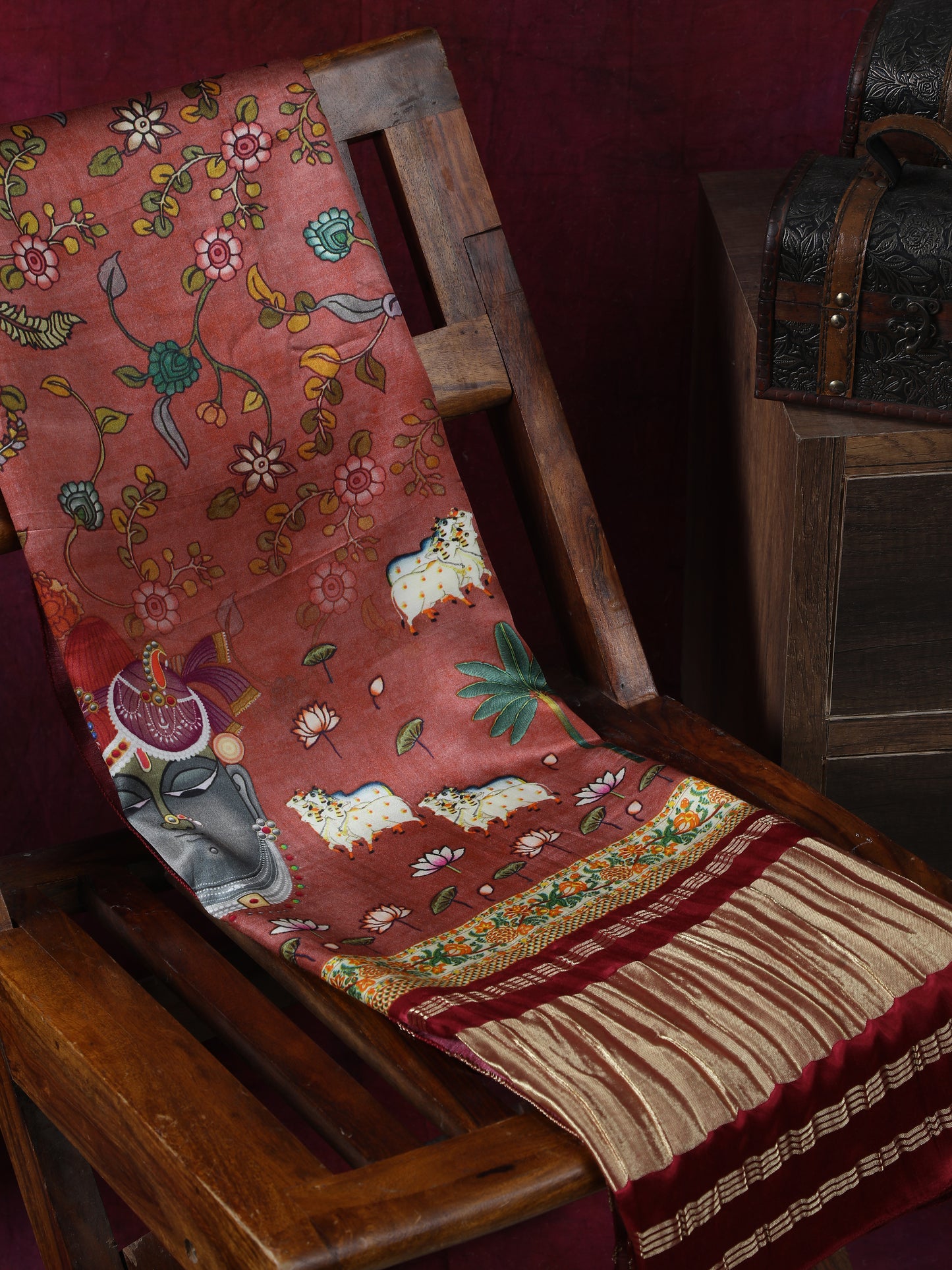 maroon pichwai with kalamkari dupatta