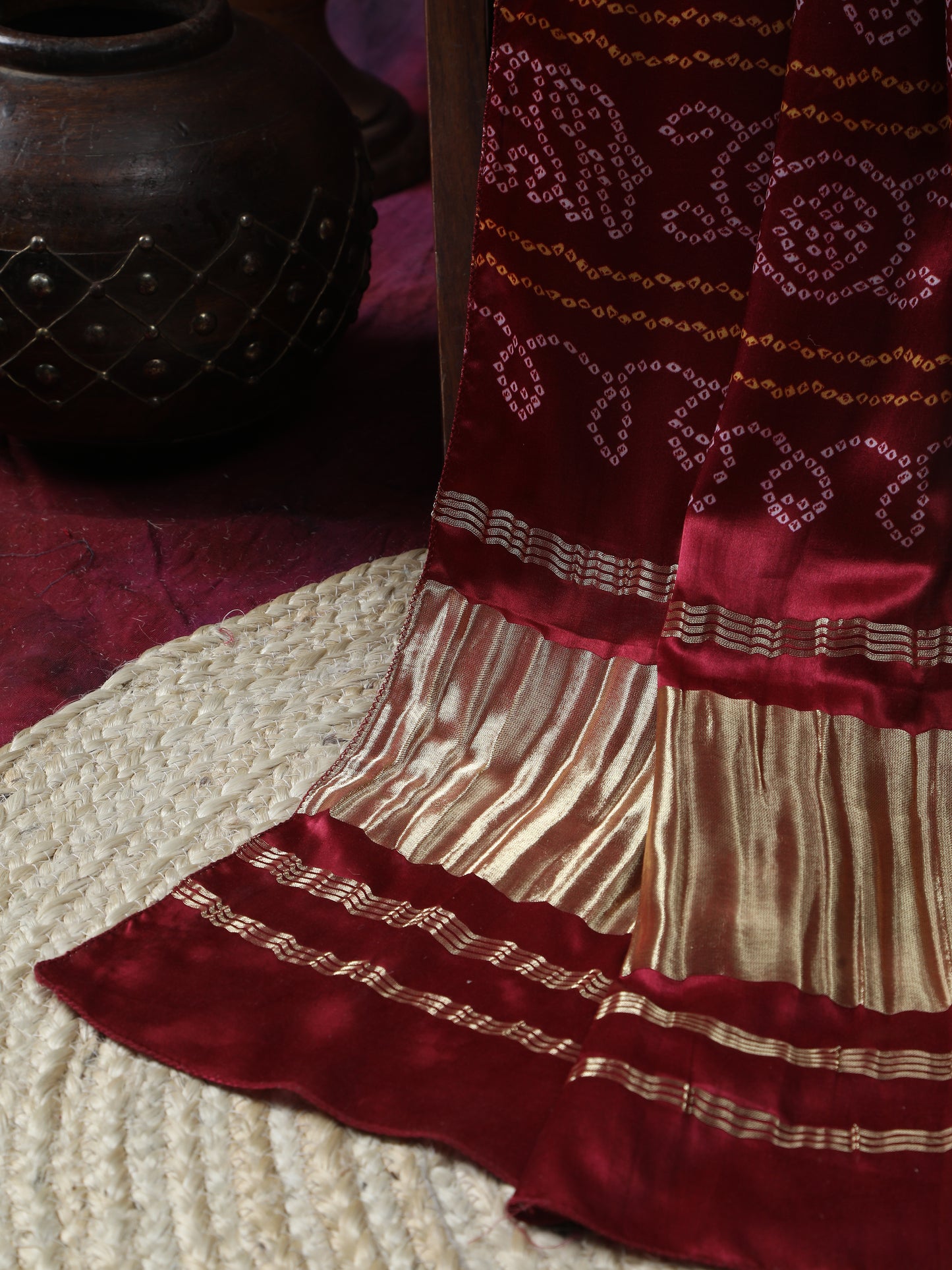 maroon bandhani print dupatta