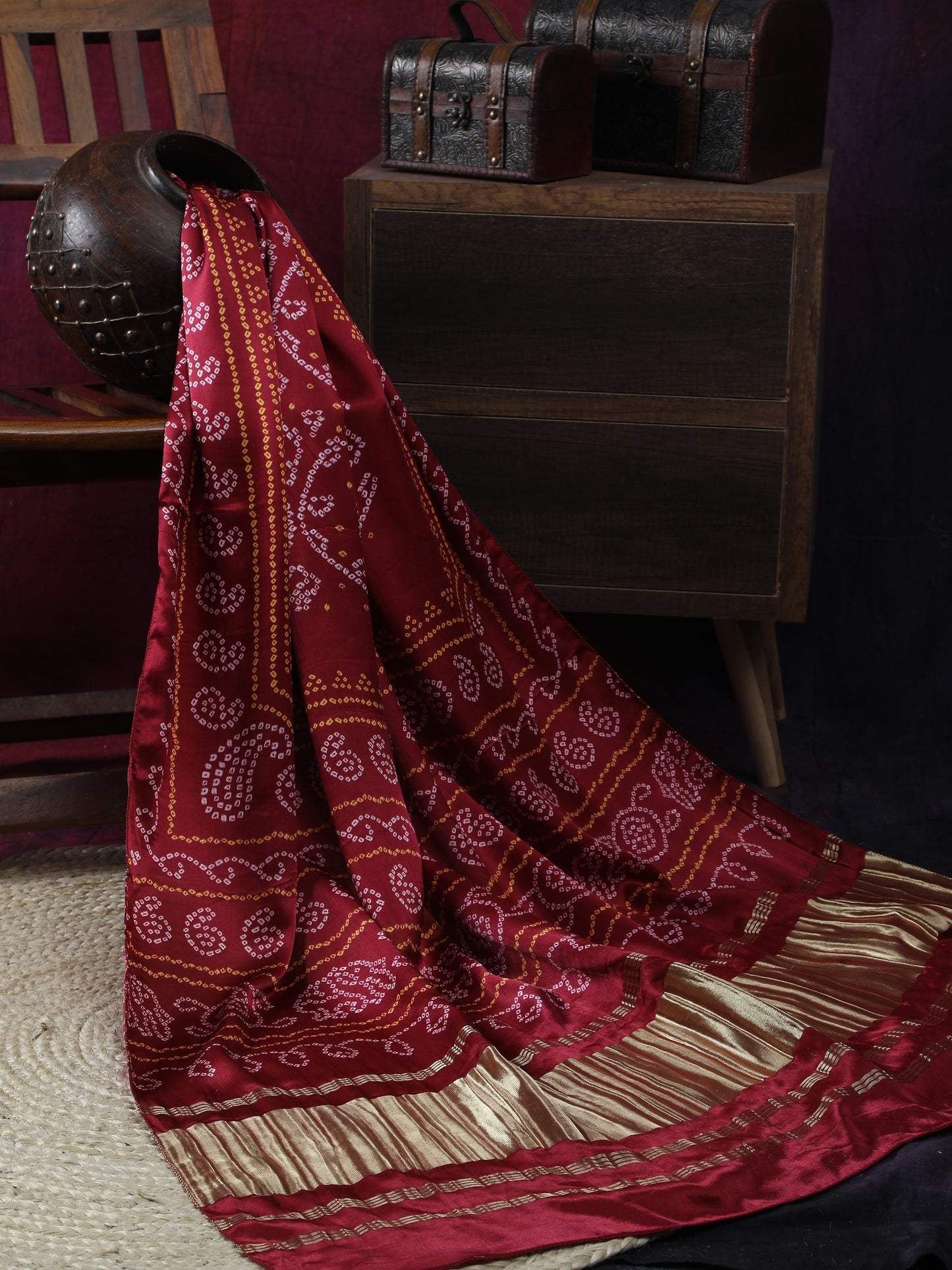maroon bandhani print dupatta