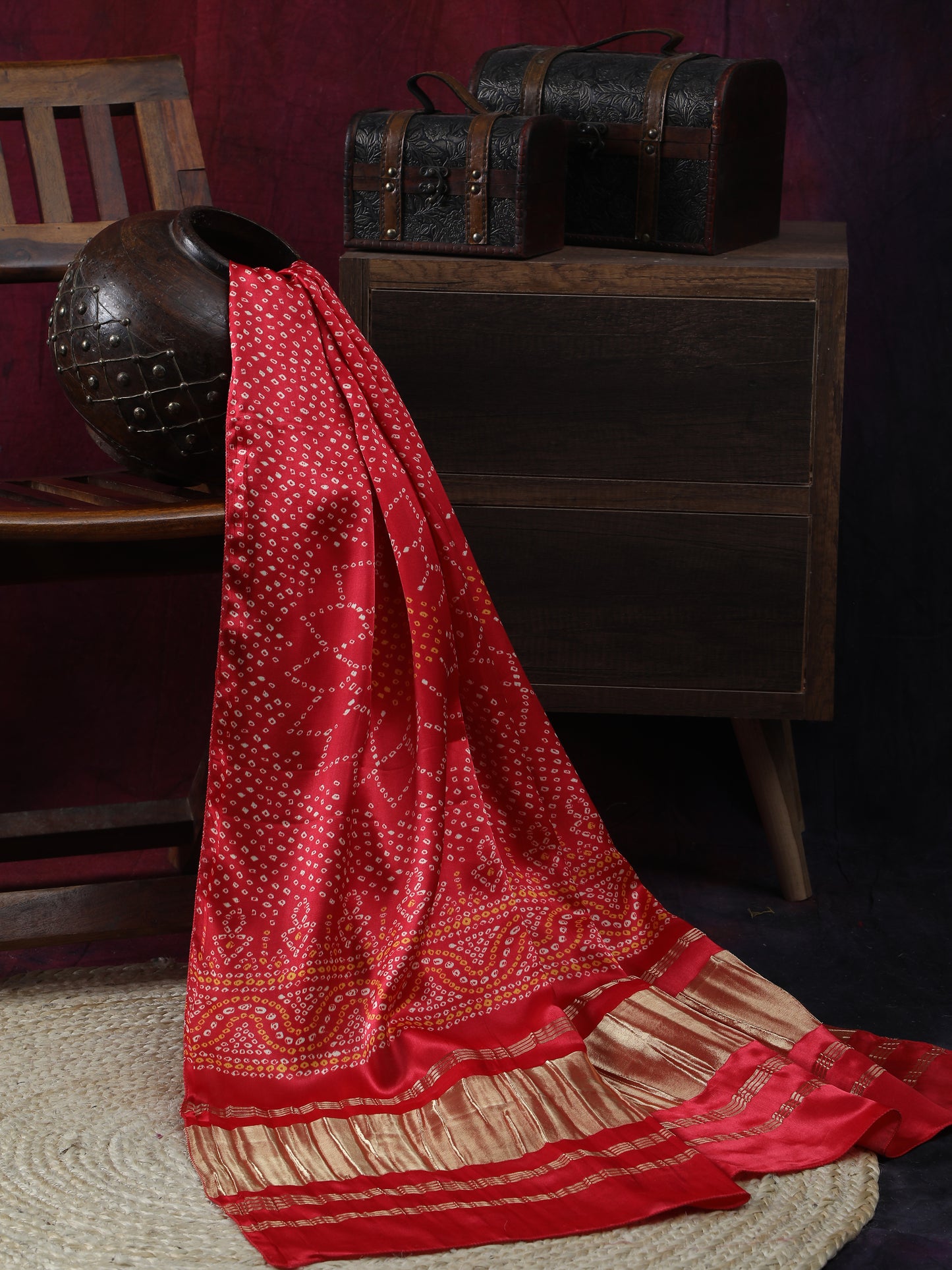 red suryamukhi bandhani print dupatta