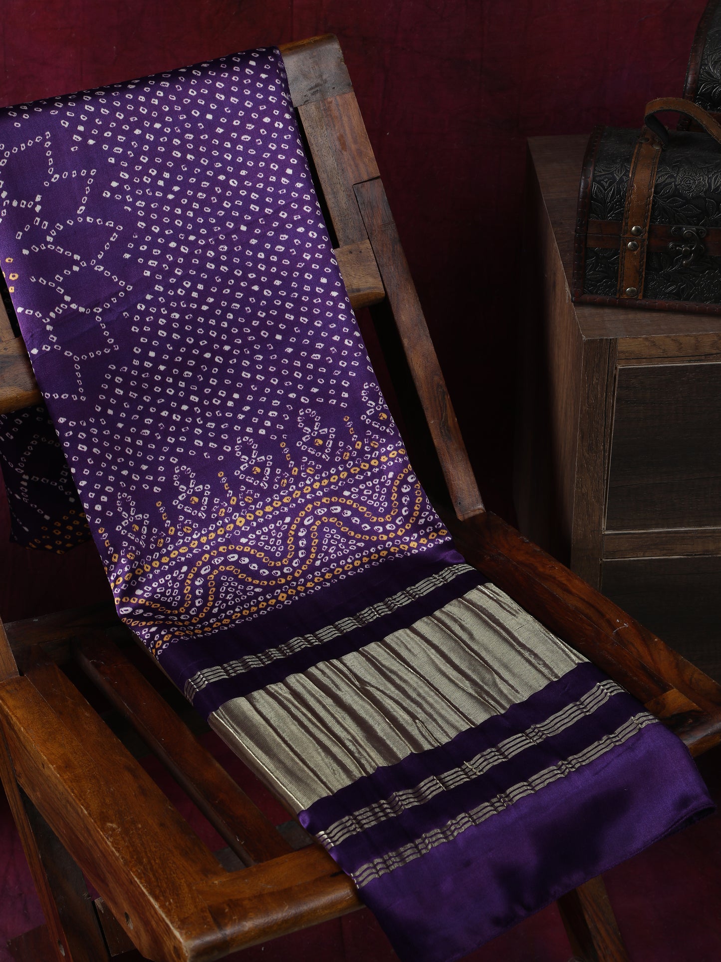 purple suryamukhi bandhani print dupatta