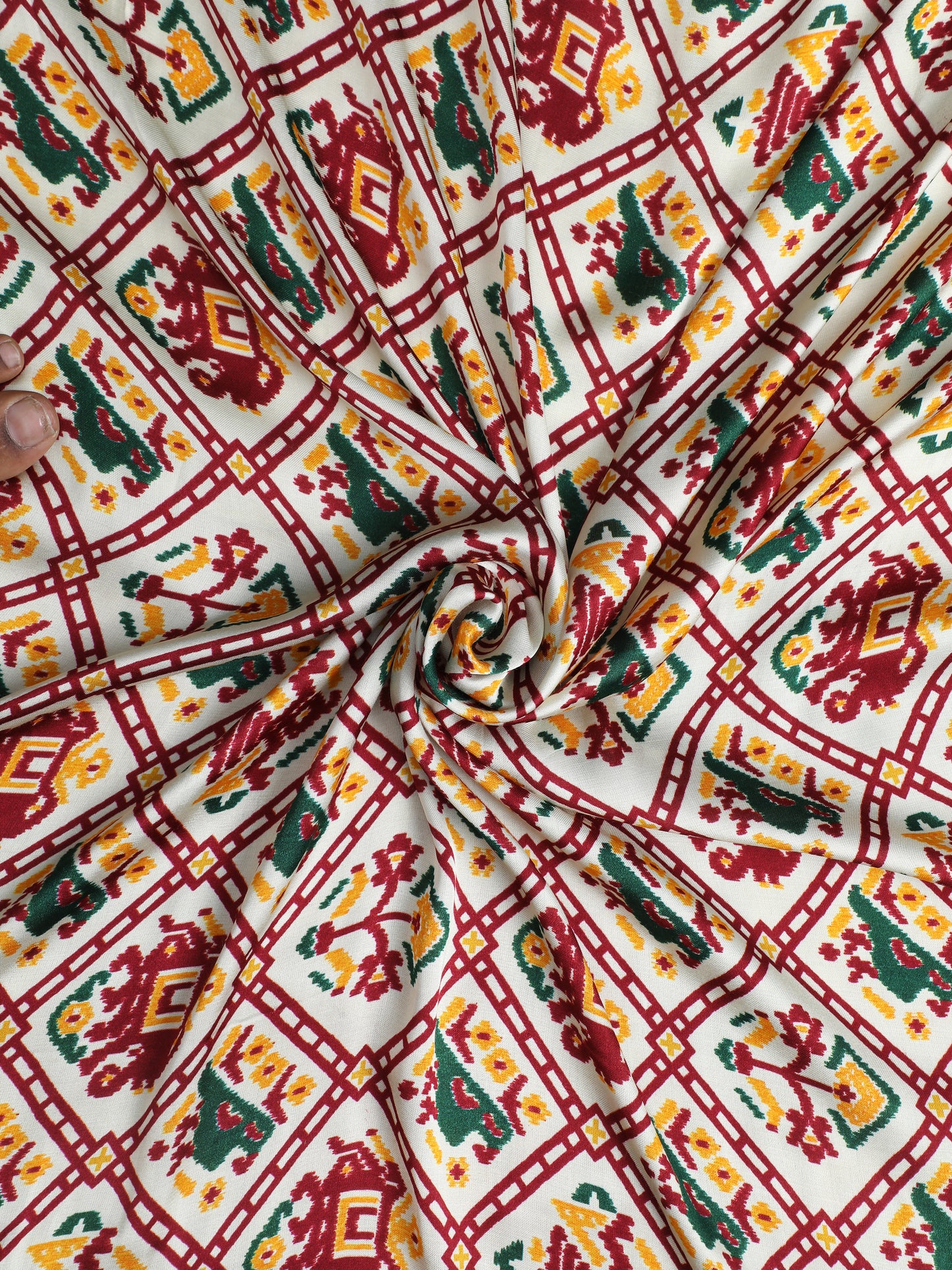 patola ikkat maroon & offwhite print saree with hathi banarasi pallu