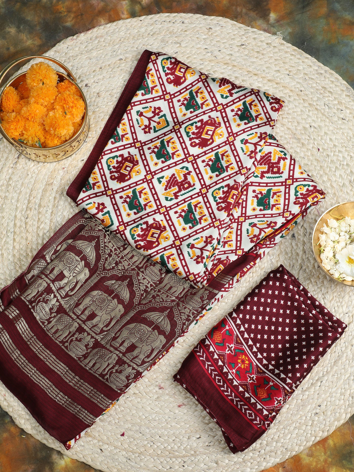 patola ikkat maroon & offwhite print saree with hathi banarasi pallu