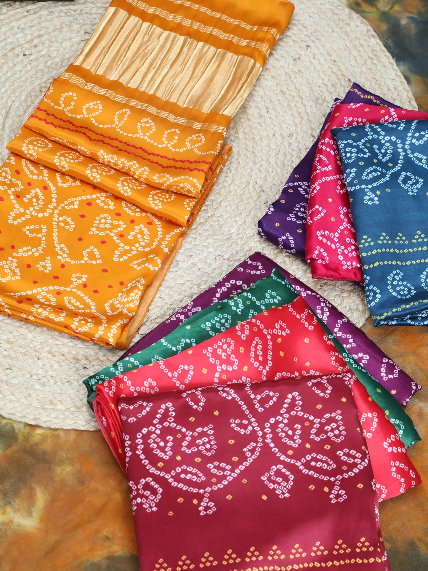 red bandhani print dupatta